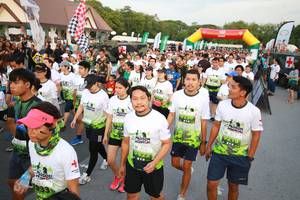 BIB: 
                            <button type="button" onclick="openModal(3530904)" class="btn btn-primary btn-sm float-right btn-popup" data-toggle="modal" data-target=".modal-high-quality">
                        <i class="fas fa-shopping-cart"></i> Add to Cart
                    </button>
                                            <button type="button" onclick="isThisMe(3530904, true)" class="btn btn-success btn-sm float-right btn-popup btn-isme hidden" data-toggle="tooltip" data-placement="bottom" title="นี่คือรูปของคุณใช่ไหม คลิกที่นี่เพื่อเอาเข้าอัลบั้ม">
                        <i class="fas fa-plus"></i> Add to album
                    </button>
                    <button type="button" onclick="isThisMe(3530904, false)" class="btn btn-warning btn-sm float-right btn-popup btn-isnotme hidden">
                        <i class="fas fa-ban"></i> Remove from album
                    </button>